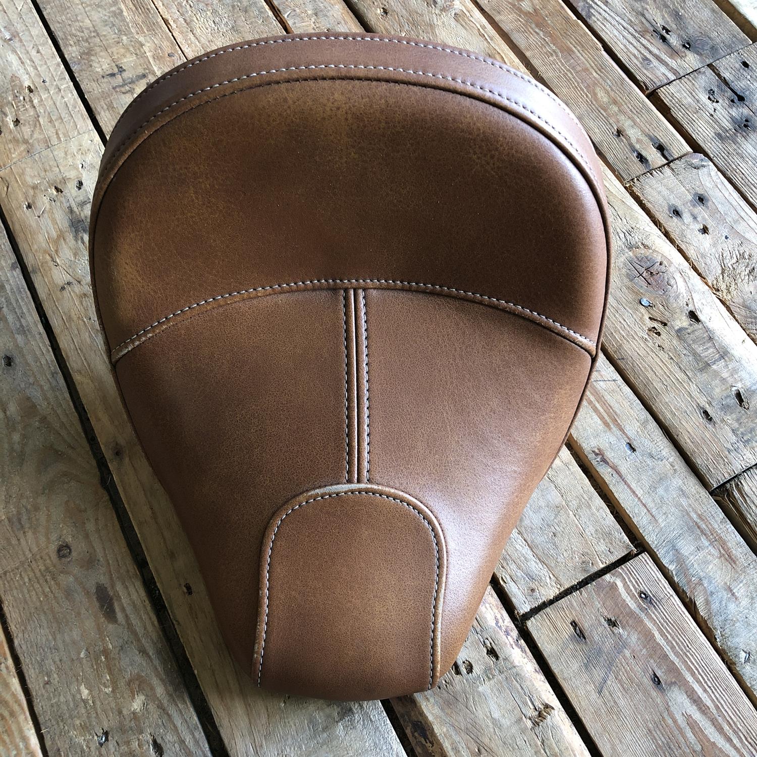 Indian Scout rider's solo seat (desert tan)